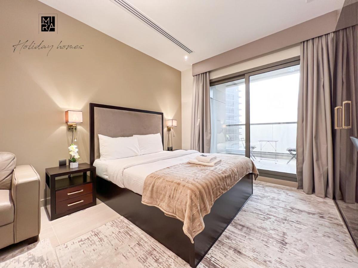 Mira Holiday Homes - Newly Furnished Studio In Downtown دبي المظهر الخارجي الصورة