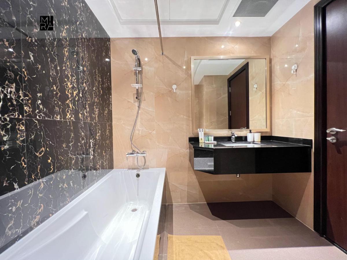 Mira Holiday Homes - Newly Furnished Studio In Downtown دبي المظهر الخارجي الصورة